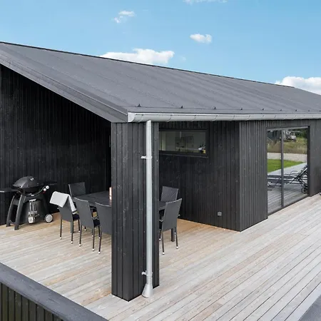 3 Bedroom Stunning In Prázdninový dům