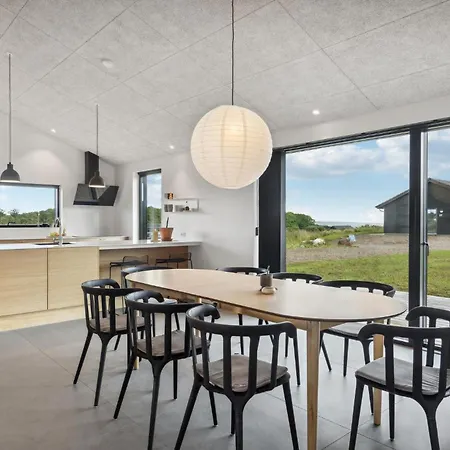 Prázdninový dům 3 Bedroom Stunning In *